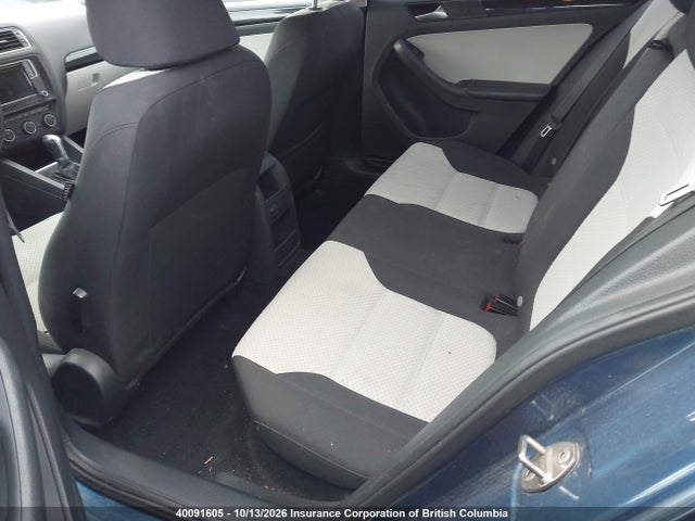 40091605 :رقم المزاد ، 3VWD67AJ9GM301399 vin ، 2016 Volkswagen Jetta مزاد بيع