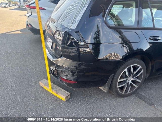 3VW017AU3HM508024 Volkswagen Golf