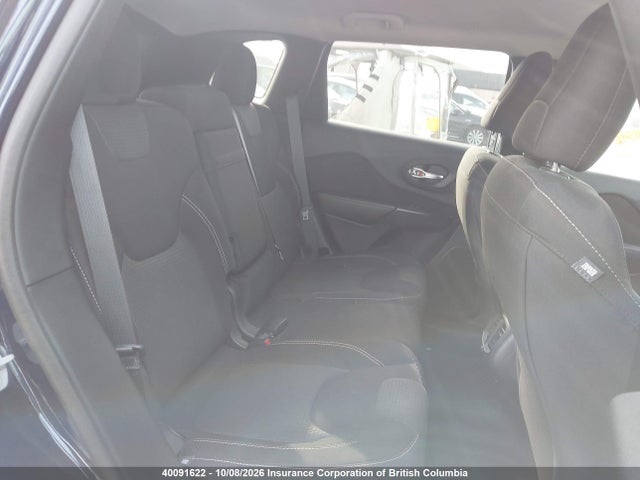 Jeep Cherokee North 2016 1C4PJMCS0GW166283 Image 8