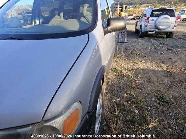 Продажа на аукционе авто 2000 Pontiac Montana, vin: 1GMDX03E4YD328123, номер лота: 40091623