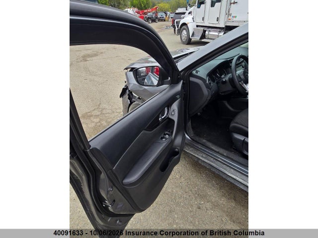 Продаж на аукціоні авто 2018 Nissan Rogue, vin: 5N1AT2MV8JC767295, номер лоту: 40091633