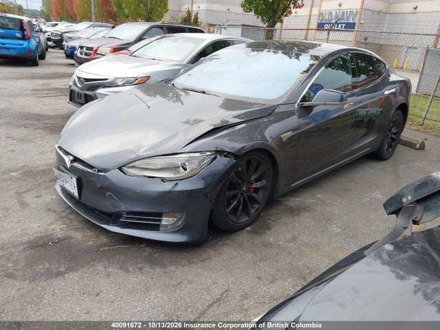 Tesla MODEL S 2016 5YJSA1E48GF120602 Image 2