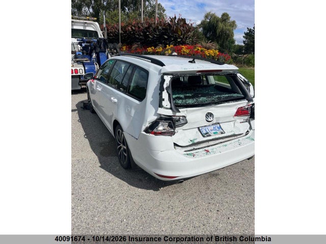 3VW017AU7HM523206 Volkswagen Golf