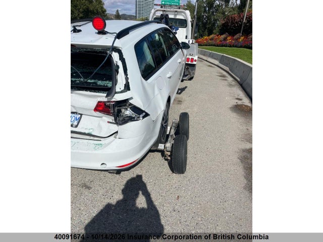3VW017AU7HM523206 Volkswagen Golf