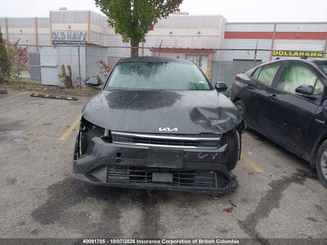 3KPFU4DE6SE053436 KIA K4 Ex/ex+