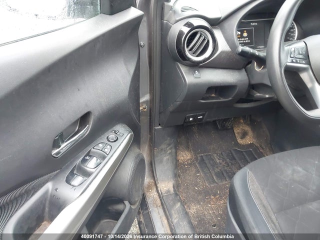 Продажа на аукционе авто 2018 Nissan Kicks, vin: 3N1CP5CU6JL535894, номер лота: 40091747