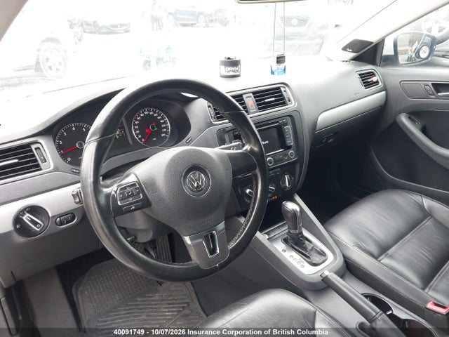40091749 :رقم المزاد ، 3VWLX7AJ4CM406130 vin ، 2012 Volkswagen Jetta مزاد بيع