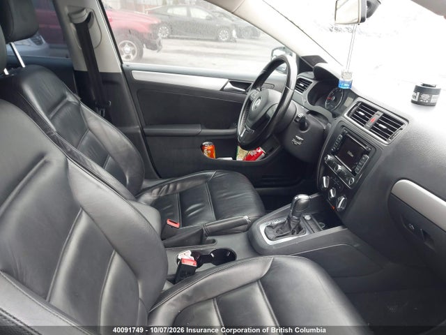 40091749 :رقم المزاد ، 3VWLX7AJ4CM406130 vin ، 2012 Volkswagen Jetta مزاد بيع