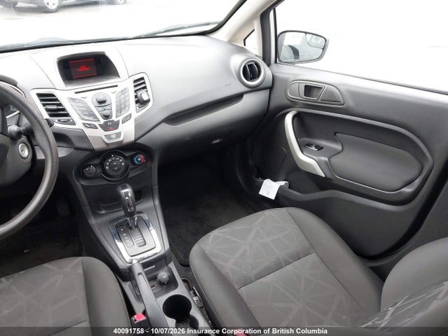2013 Ford Fiesta Se მანქანა იყიდება აუქციონზე, vin: 3FADP4EJ2DM217015, აუქციონის ნომერი: 40091758