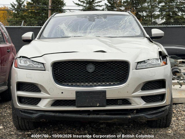 Jaguar F-pace Prestige 2017 SADCK2BV2HA494514 Image 19