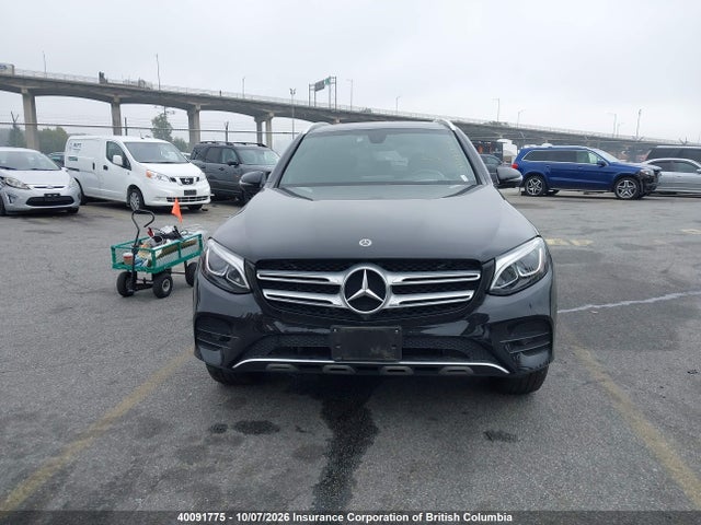 2019 Mercedes-benz Glc 300 4matic მანქანა იყიდება აუქციონზე, vin: WDC0G4KB3KV159757, აუქციონის ნომერი: 40091775