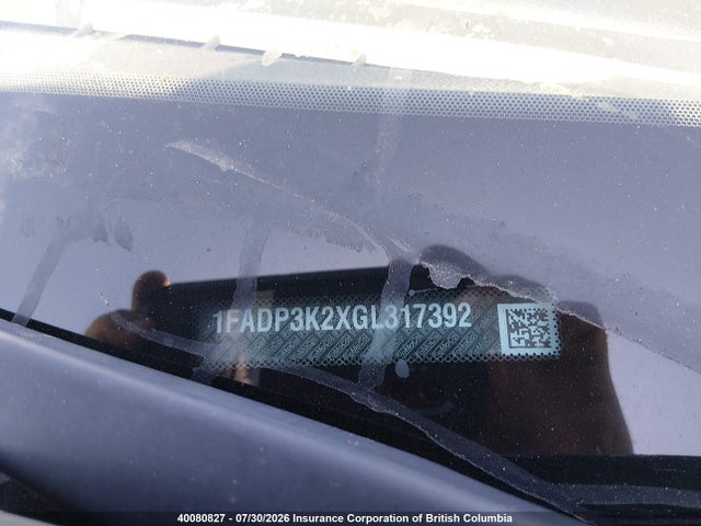 40080827 :رقم المزاد ، 1FADP3K2XGL317392 vin ، 2016 Ford Focus Se مزاد بيع