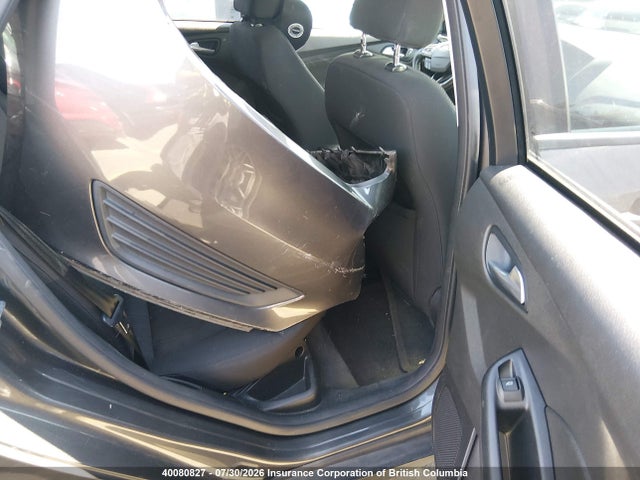 40080827 :رقم المزاد ، 1FADP3K2XGL317392 vin ، 2016 Ford Focus Se مزاد بيع