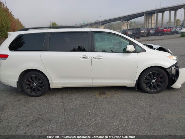 2012 Toyota Sienna Xle 7 Passenger მანქანა იყიდება აუქციონზე, vin: 5TDDK3DC2CS045296, აუქციონის ნომერი: 40091804