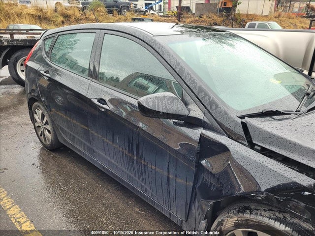 KMHCT5AE2HU309755 Hyundai ACCENT SE