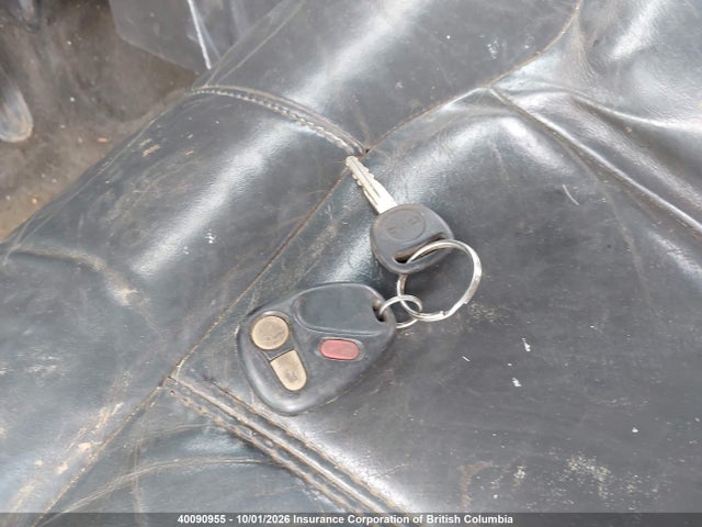 2000 Gmc New Sierra K2500 მანქანა იყიდება აუქციონზე, vin: 1GTGK29U5YE164286, აუქციონის ნომერი: 40090955