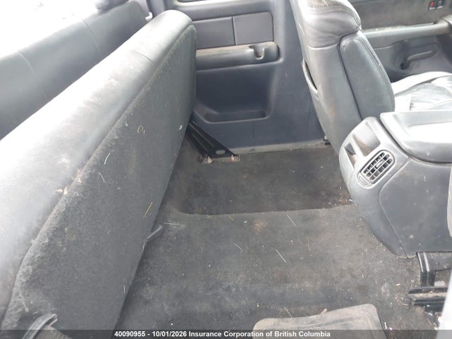 2000 Gmc New Sierra K2500 მანქანა იყიდება აუქციონზე, vin: 1GTGK29U5YE164286, აუქციონის ნომერი: 40090955