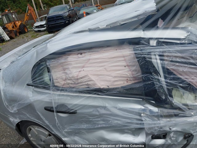 40089198 :رقم المزاد ، 2HGFA1F4XBH002460 vin ، 2011 Honda Civic Dx-g مزاد بيع