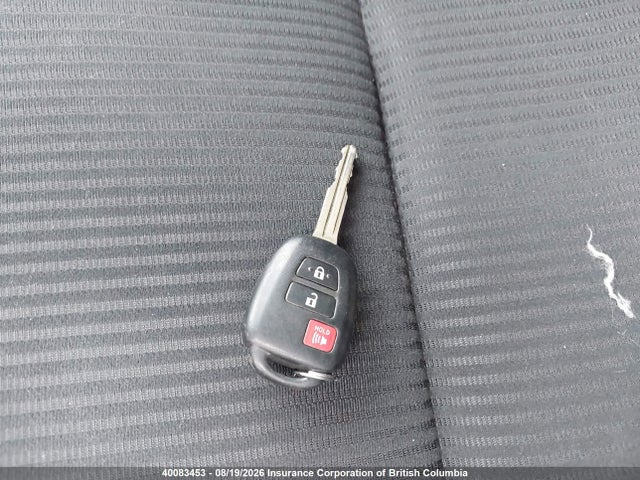 2T3WFREV8FW177966 Toyota Rav4 Xle