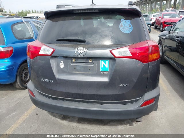 2T3WFREV8FW177966 Toyota Rav4 Xle