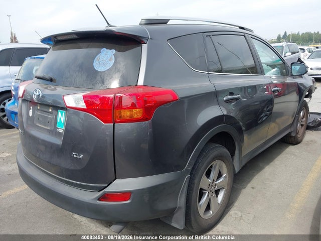 2T3WFREV8FW177966 Toyota Rav4 Xle