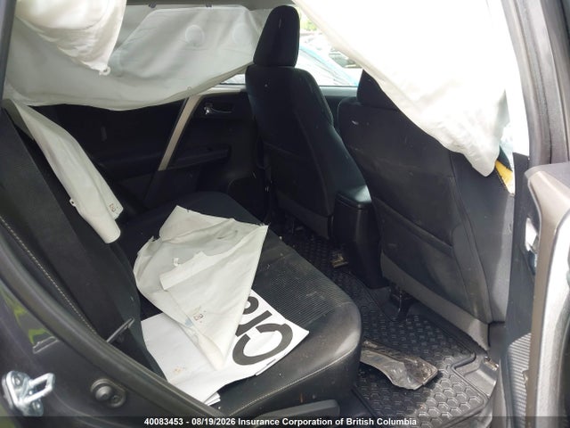 2T3WFREV8FW177966 Toyota Rav4 Xle