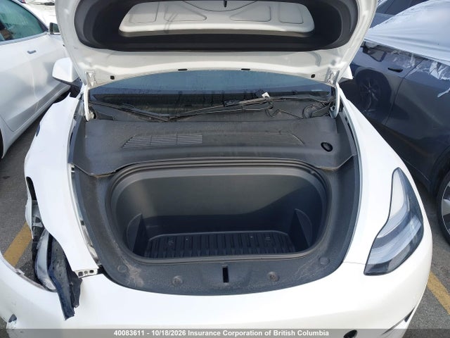 Tesla Model Y 2021 5YJYGDEE6MF091891 Image 10