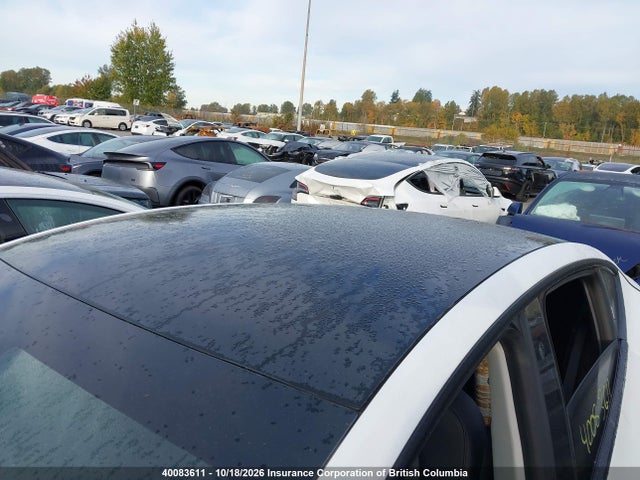 Tesla Model Y 2021 5YJYGDEE6MF091891 Image 19
