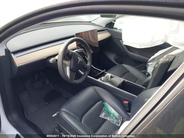 Tesla Model Y 2021 5YJYGDEE6MF091891 Image 21