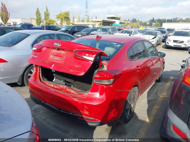 3KPFL4A78JE245898 KIA Forte Lx/s
