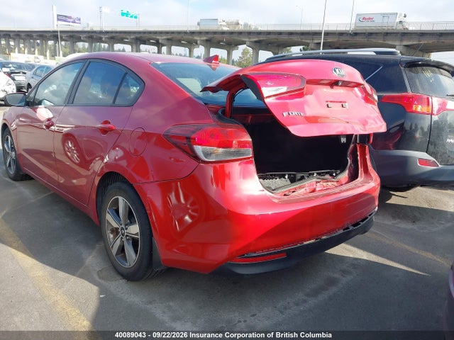 3KPFL4A78JE245898 KIA Forte Lx/s