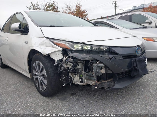 Продаж на аукціоні авто 2018 Toyota Prius, vin: JTDKARFP2J3089987, номер лоту: 40091872