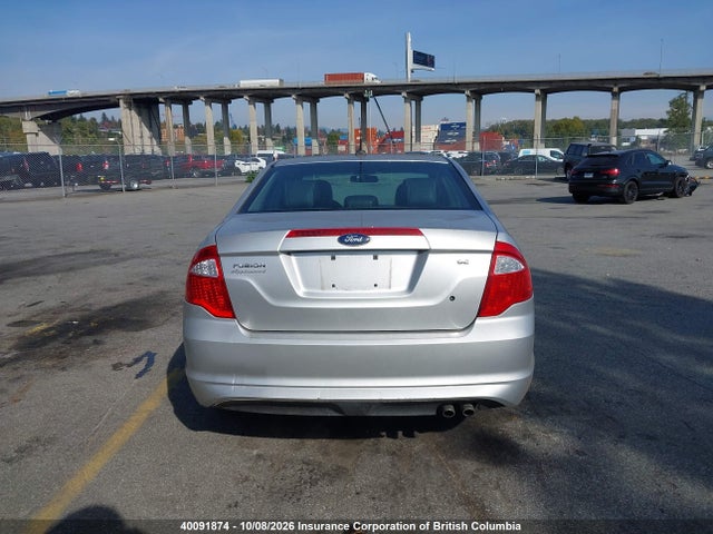 40091874 :رقم المزاد ، 3FAHP0HA6CR133139 vin ، 2012 Ford Fusion Se مزاد بيع