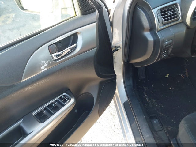 40091885 :رقم المزاد ، JF1GH6B68BH818789 vin ، 2011 Subaru Impreza 2.5i Premium مزاد بيع
