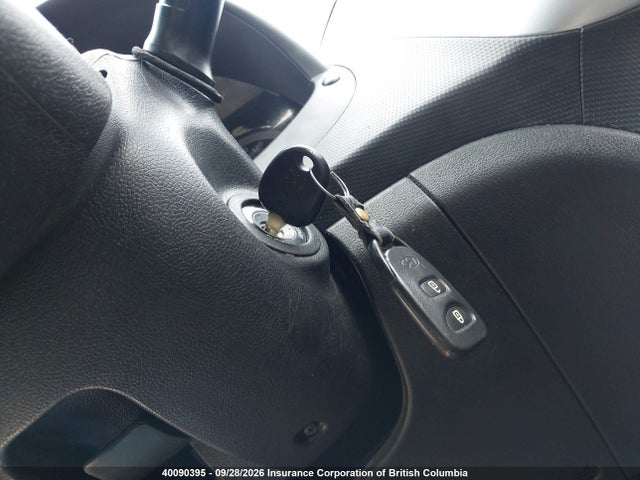 40090395 :رقم المزاد ، KMHCT5AE3DU128156 vin ، 2013 Hyundai Accent Gls/gs مزاد بيع