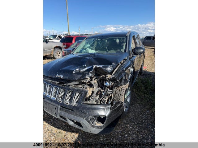 Jeep Compass Limited 2015 1C4NJDCB0FD151378 Image 2