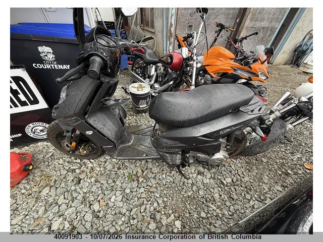 Piaggio Typhoon 50 2024 ZAPC506B5R4005075 Image 8