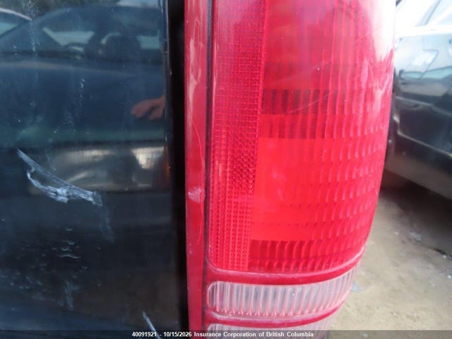 40091921 :رقم المزاد ، 1B7HL38X32S700650 vin ، 2002 Dodge Dakota Quad Sport/quad R/t مزاد بيع