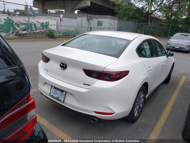 Aukcja sprzedaży 2021 Mazda 3 Preferred, vin: JM1BPBCL3M1320824, numer aukcji: 40089629