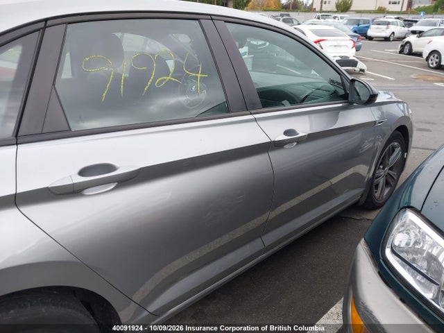 40091924 :رقم المزاد ، 3VWE57BU6MM045153 vin ، 2021 Volkswagen Jetta مزاد بيع