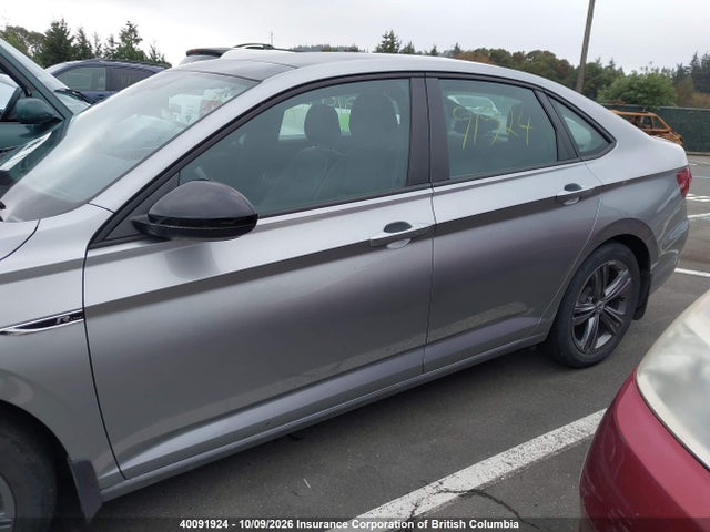 40091924 :رقم المزاد ، 3VWE57BU6MM045153 vin ، 2021 Volkswagen Jetta مزاد بيع