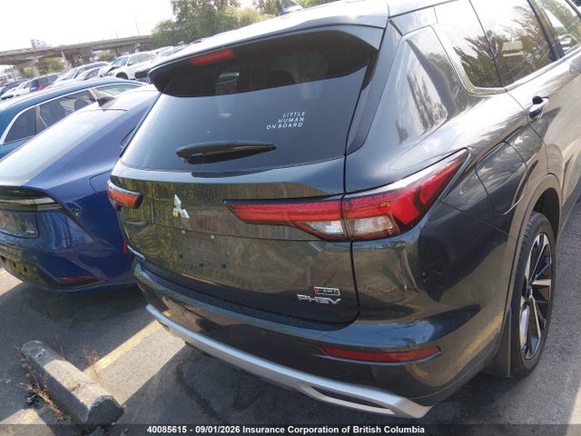 2025 Mitsubishi Outlander Sel მანქანა იყიდება აუქციონზე, vin: JA4T5WA96SZ620195, აუქციონის ნომერი: 40085615