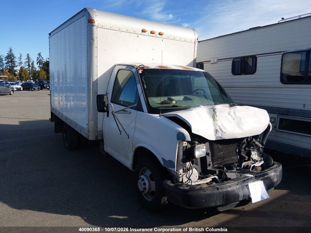 Aukcja sprzedaży 2004 Chevrolet Express G3500, vin: 1GBJG31U341149171, numer aukcji: 40090365