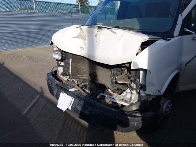 Aukcja sprzedaży 2004 Chevrolet Express G3500, vin: 1GBJG31U341149171, numer aukcji: 40090365
