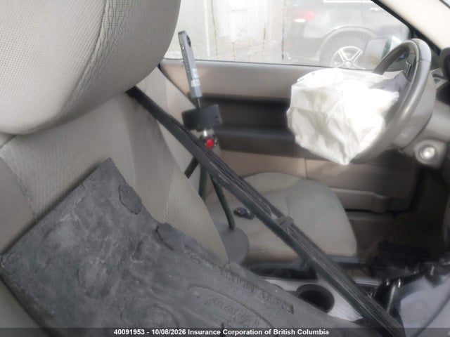 2008 Ford Focus მანქანა იყიდება აუქციონზე, vin: 1FAHP32N98W253874, აუქციონის ნომერი: 40091953