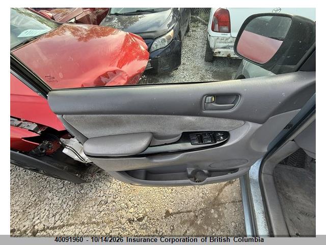40091960 :رقم المزاد ، 5TDZA29C74S198351 vin ، 2004 Toyota Sienna Ce مزاد بيع