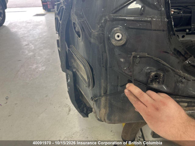 40091970 :رقم المزاد ، WA1C4AFY6J2120082 vin ، 2018 Audi Sq5 مزاد بيع