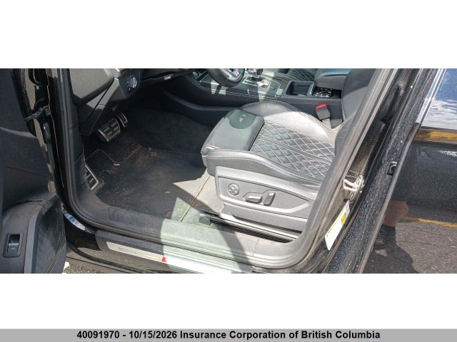 40091970 :رقم المزاد ، WA1C4AFY6J2120082 vin ، 2018 Audi Sq5 مزاد بيع