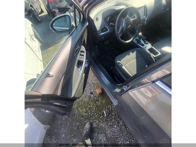40091991 :رقم المزاد ، 1G1BE5SM1J7155066 vin ، 2018 Chevrolet Cruze مزاد بيع