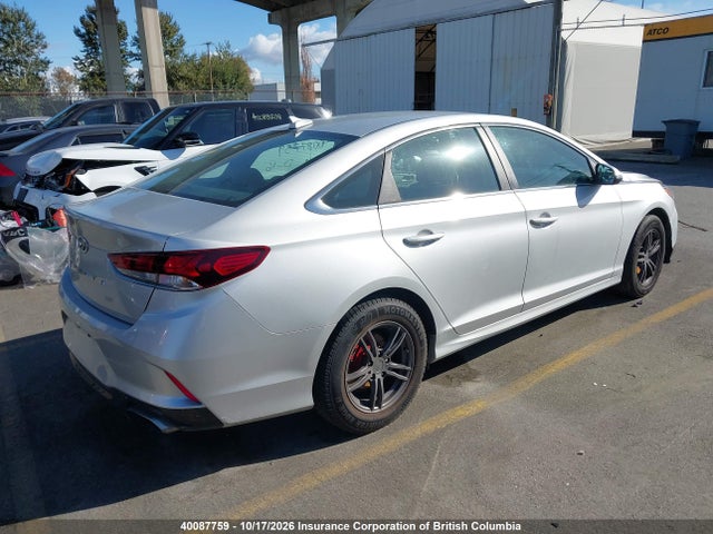 Hyundai SONATA SE 2018 5NPE24AF8JH656820 Image 4